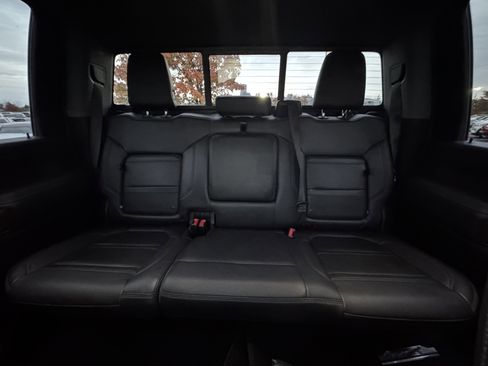 Used 2023 GMC Sierra 2500 Denali image 33