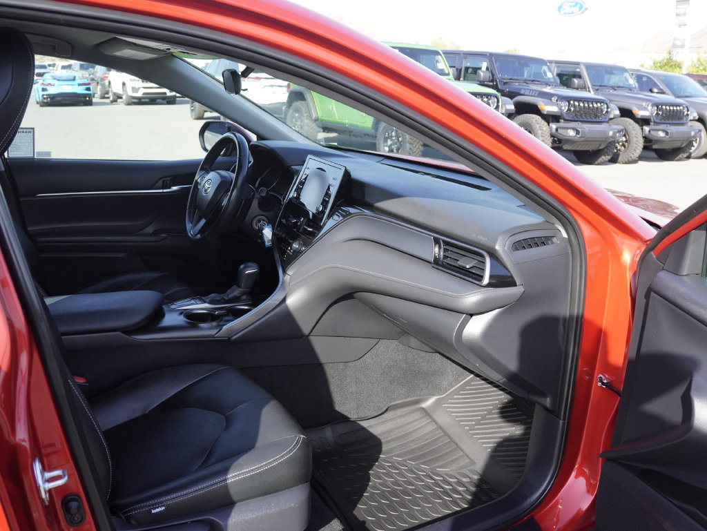 Used 2024 Toyota Camry SE FWD image 24