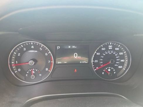 Certified 2024 Kia Forte LXS w/ LXS Technology Package FWD image 10
