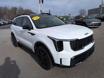 Certified 2025 Kia Sorento X-Line EX
