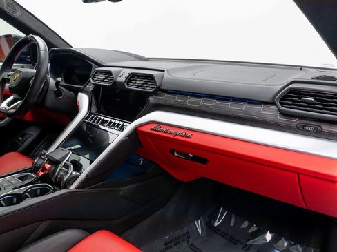 Used 2022 Lamborghini Urus image 56