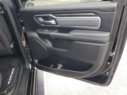 Used 2022 RAM 1500 Big Horn image 33