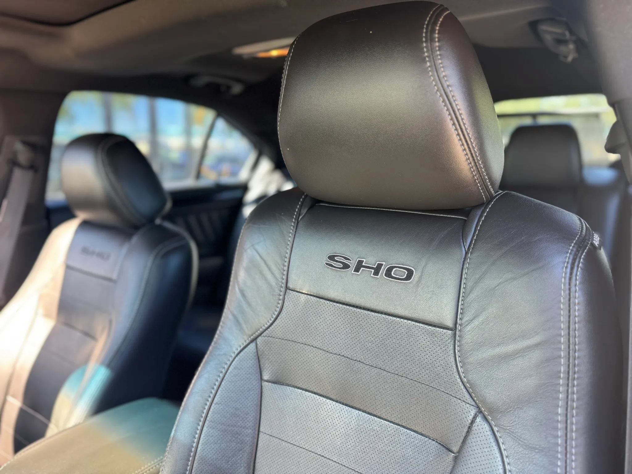 Used 2013 Ford Taurus SHO AWD/4WD image 11