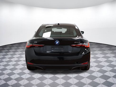 Used 2025 BMW i4 eDrive40 w/ Premium Package image 8