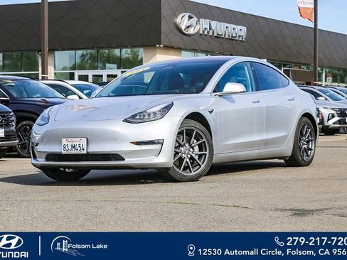 Used 2018 Tesla Model 3 Long Range RWD image 1