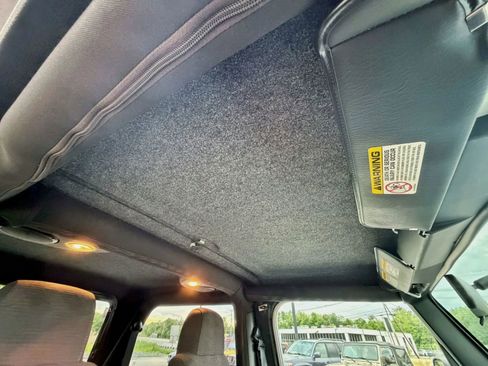 Used 2004 Jeep Wrangler 4WD image 49