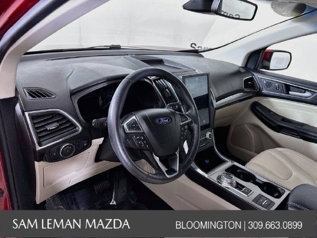 Used 2022 Ford Edge Titanium AWD/4WD image 9
