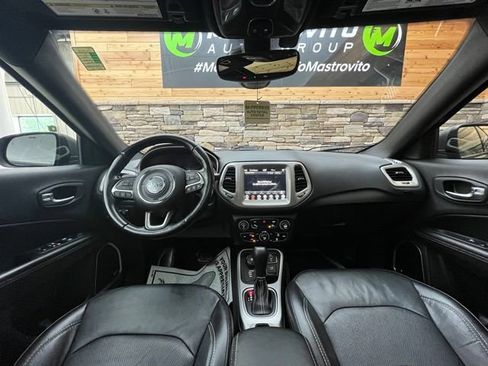 Used 2021 Jeep Compass Latitude w/ Sun and Sound Group AWD/4WD image 18