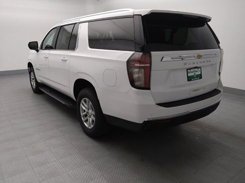 Used 2021 Chevrolet Suburban LT AWD/4WD image 5
