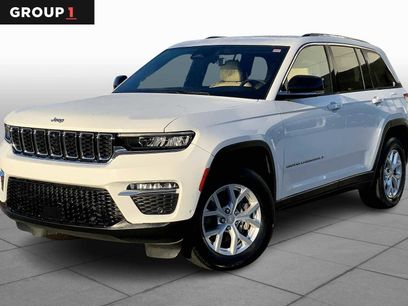 Used 2023 Jeep Grand Cherokee Limited w/ Luxury Tech Group II