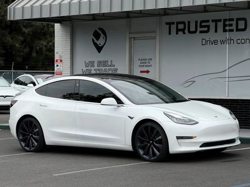 Used 2020 Tesla Model 3 Performance AWD/4WD image 6