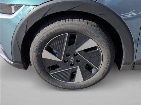 New 2026 Hyundai Ioniq 5 SEL image 10