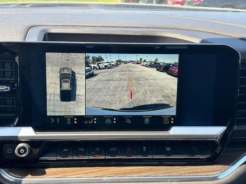 Certified 2023 Chevrolet Silverado 1500 RST w/ Redline Edition AWD/4WD image 22