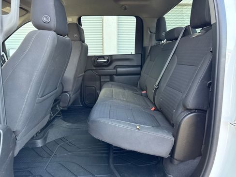 Used 2022 Chevrolet Silverado 2500 LT image 25