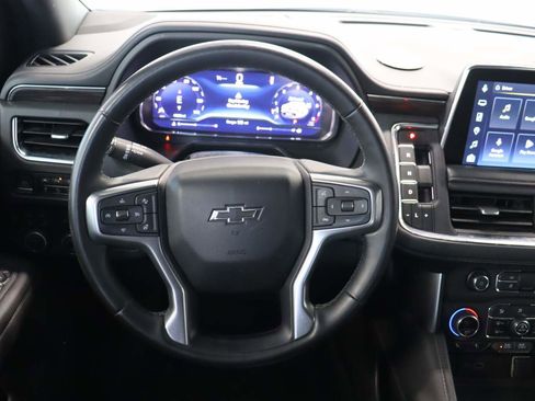 Used 2023 Chevrolet Tahoe Z71 w/ Luxury Package image 9