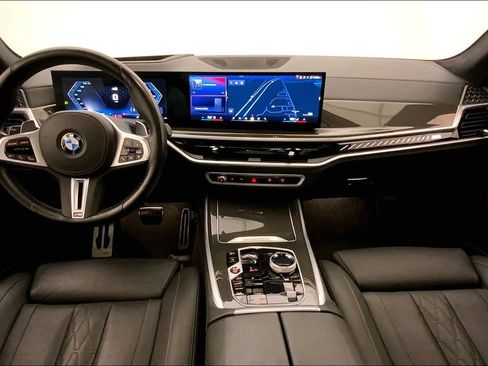 Used 2024 BMW X7 M60i w/ Executive Package AWD/4WD image 16