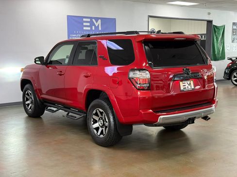 Used 2019 Toyota 4Runner TRD Off-Road Premium AWD/4WD image 5