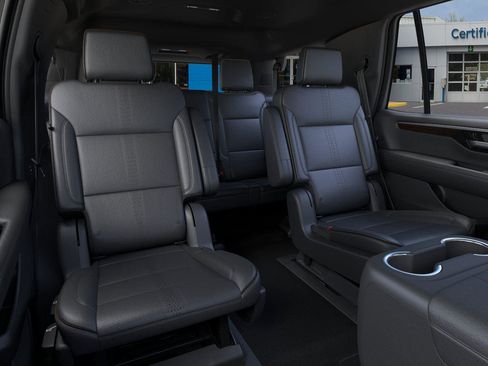 New 2026 Chevrolet Tahoe High Country AWD/4WD image 17