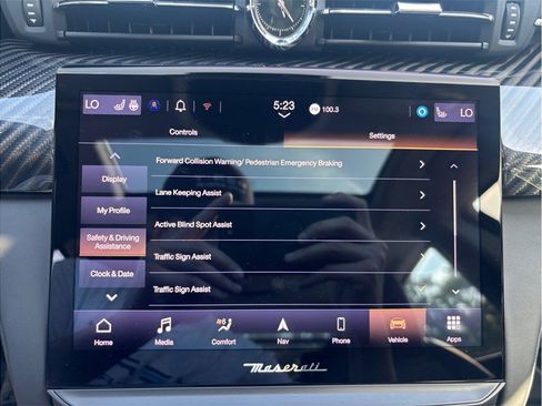 Used 2022 Maserati Quattroporte Trofeo RWD image 38