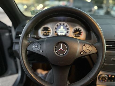 Used 2008 Mercedes-Benz C 300 C 300 Sport 4MATIC AWD 4dr Sed image 13