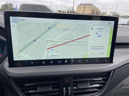 New 2025 Ford Escape SE w/ PHEV Premium Package image 17