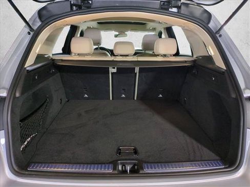 Used 2020 Mercedes-Benz GLC 300 image 6