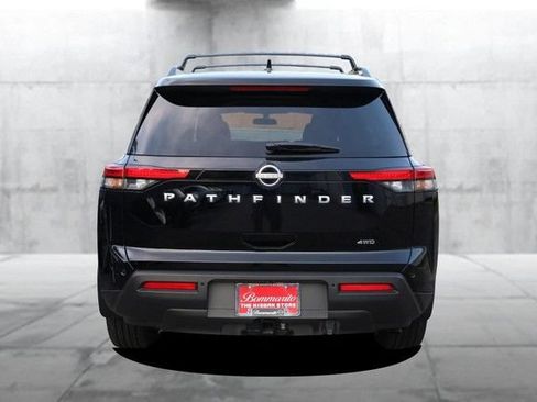 Certified 2025 Nissan Pathfinder SV w/ SV Premium Package AWD/4WD image 6