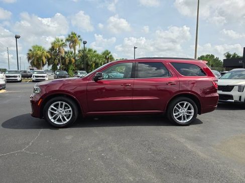 Used 2024 Dodge Durango GT RWD image 13