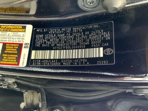 Used 2020 Toyota Avalon Limited FWD image 8