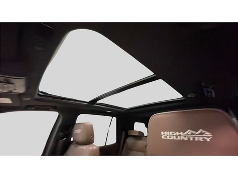 Used 2023 Chevrolet Tahoe High Country w/ Premium Package 2 AWD/4WD image 15