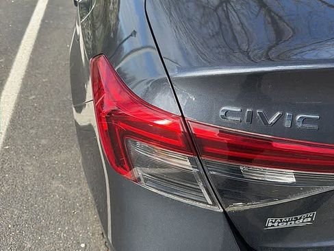 Used 2023 Honda Civic Touring image 10
