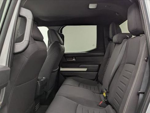 Used 2024 Toyota Tacoma TRD Off-Road image 17