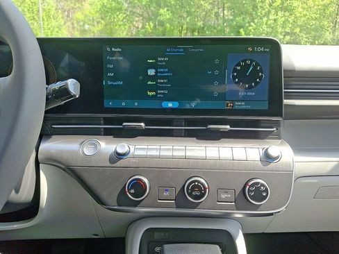 New 2026 Hyundai Kona SE FWD image 17