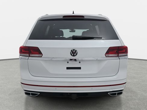 Certified 2023 Volkswagen Atlas SEL Premium image 4