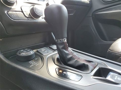 Used 2020 Jeep Cherokee Trailhawk w/ Cold Weather Group image 15