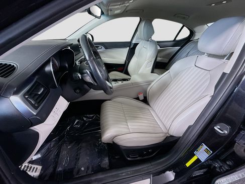 Used 2019 Genesis G70 3.3T Advanced AWD/4WD image 22