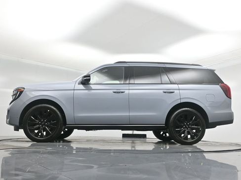 New 2025 Ford Expedition Platinum w/ Stealth Appearance Package AWD/4WD image 7