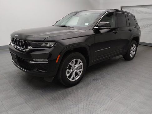 Used 2022 Jeep Grand Cherokee Limited RWD image 2