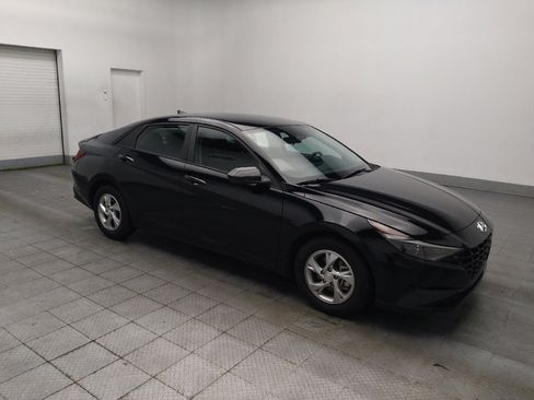 Used 2023 Hyundai Elantra SE FWD image 11