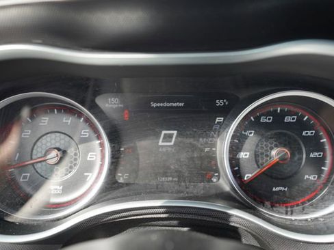 Used 2015 Dodge Charger SXT w/ AWD Plus Group image 30