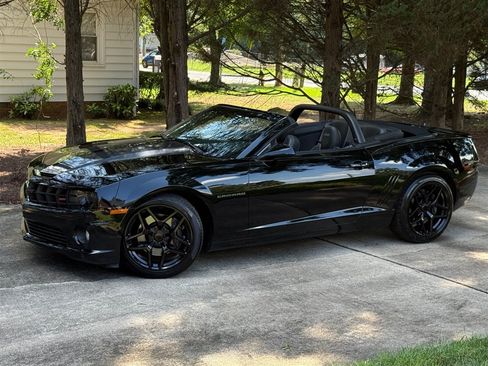 Used 2012 Chevrolet Camaro SS w/ RS Package RWD image 12