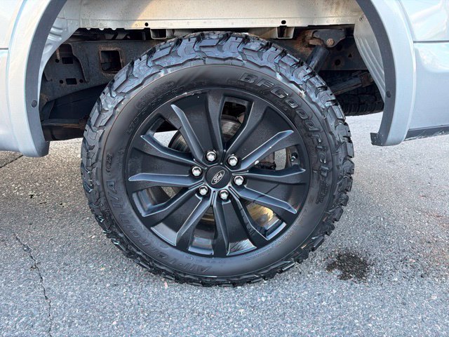 Used 2020 Ford F150 Lariat w/ Equipment Group 502A Luxury AWD/4WD image 12