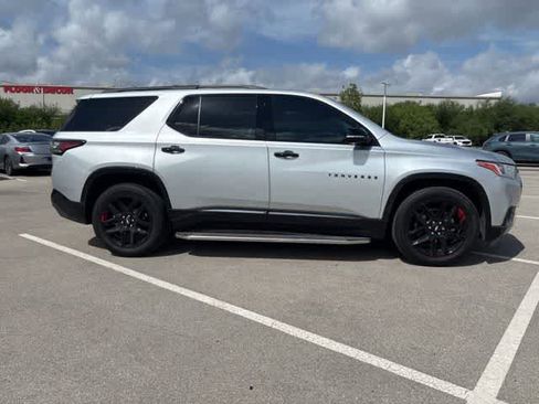 Used 2020 Chevrolet Traverse Premier w/ Redline Edition image 6