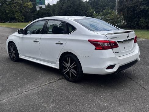 Used 2016 Nissan Sentra SR FWD image 6