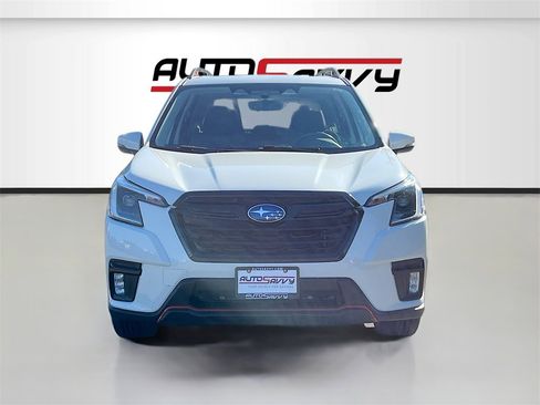 Used 2023 Subaru Forester Sport image 2
