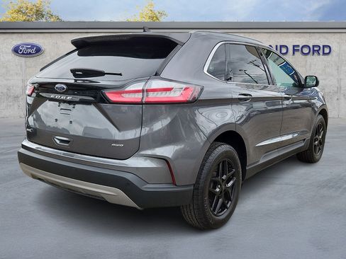 Used 2024 Ford Edge SEL w/ Convenience Package AWD/4WD image 6