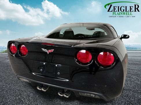 Used 2007 Chevrolet Corvette Coupe RWD image 5