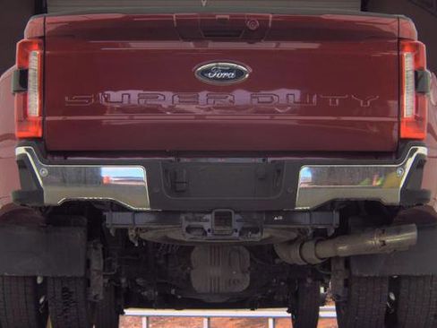 Used 2025 Ford F450 Lariat w/ Chrome Package image 5