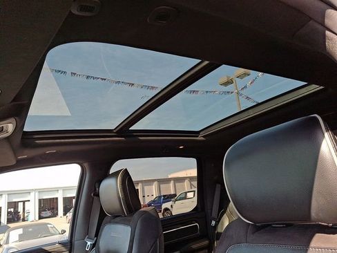 Used 2022 RAM 1500 Laramie image 14