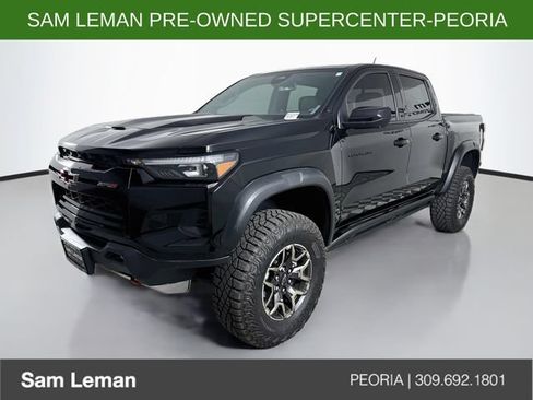 Used 2024 Chevrolet Colorado ZR2 w/ ZR2 Convenience Package III AWD/4WD image 3